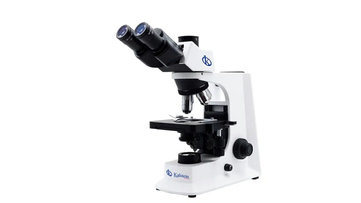 Microscopio Trinocular YR05788-AT: Rendimiento Técnico y Seguridad